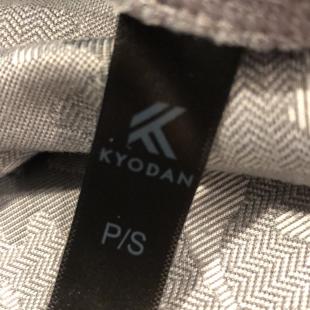 Kyodan Gray Camo Type Pattern Stretch Leggings Pa… - image 4